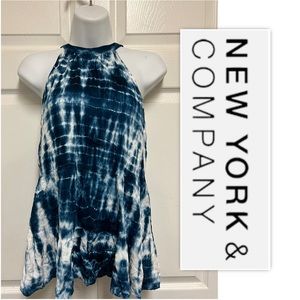 NY & Co. Blue & White Tie Dye Tank Top